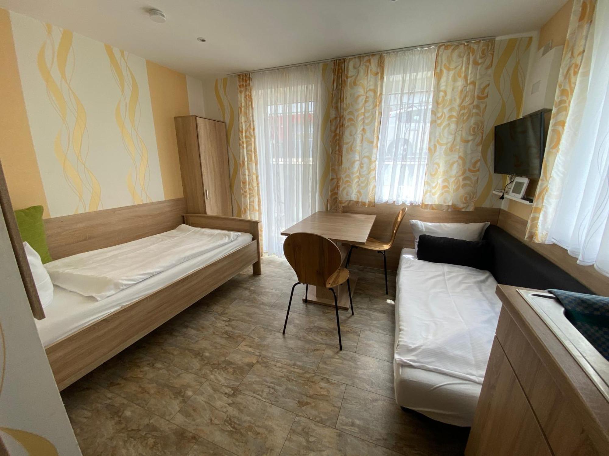 Mowo Kirchberg Hotel เวิร์ซบวร์ก ภายนอก รูปภาพ